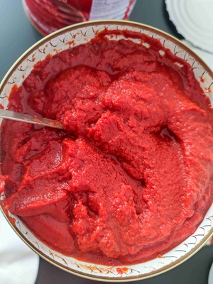 Bpa Free Yes Canned Tomato Concentrate For Long Shelf Life Of 2 Years