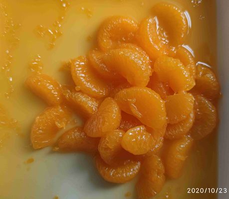 Sweet Canned Whole Mandarin Oranges in Syrup