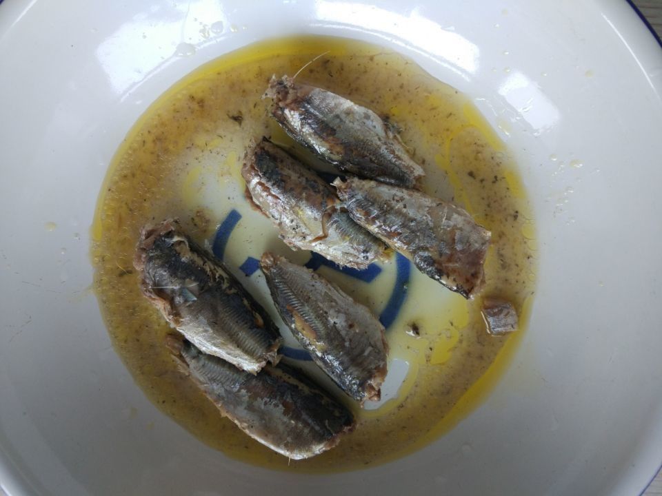 Delicious Natural Canned Fish Sardines In Vegetable Oil 125g Net Weight
