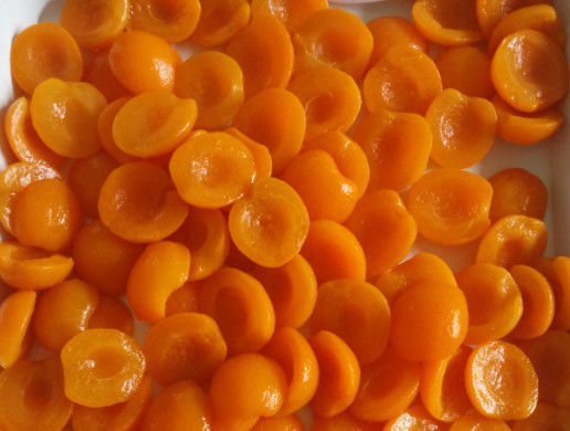 Bulk Sweet Canned Apricots In Juice , Golden Sun Apricot Halves In Syrup